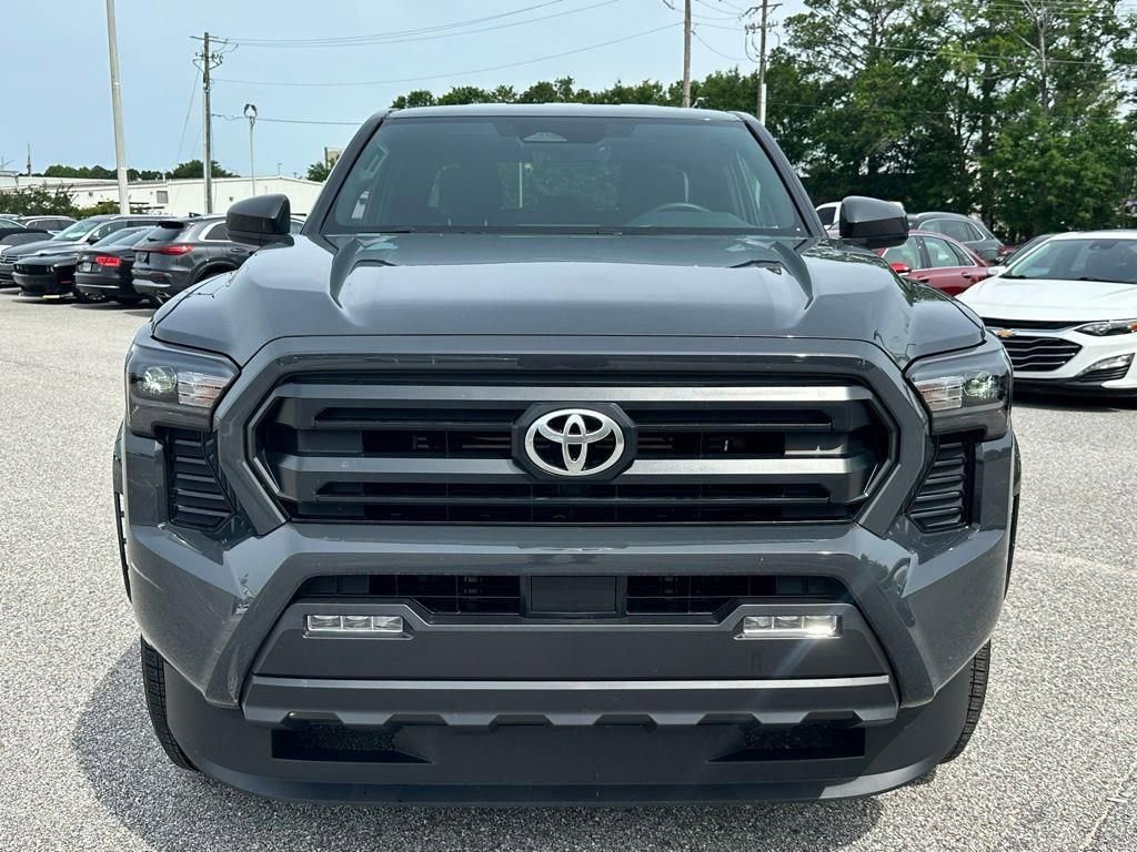 Used 2026 Toyota Tacoma SR5 RWD image 2