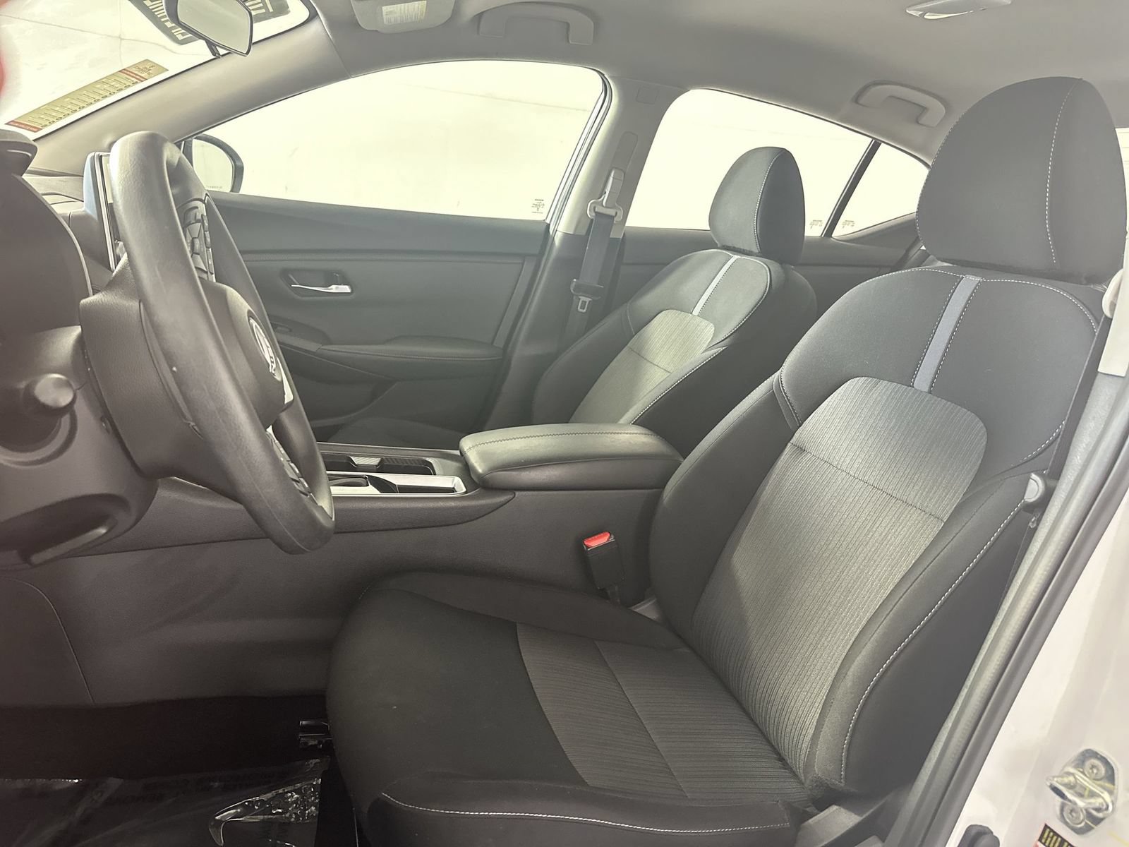 Certified 2024 Nissan Sentra SV FWD image 11