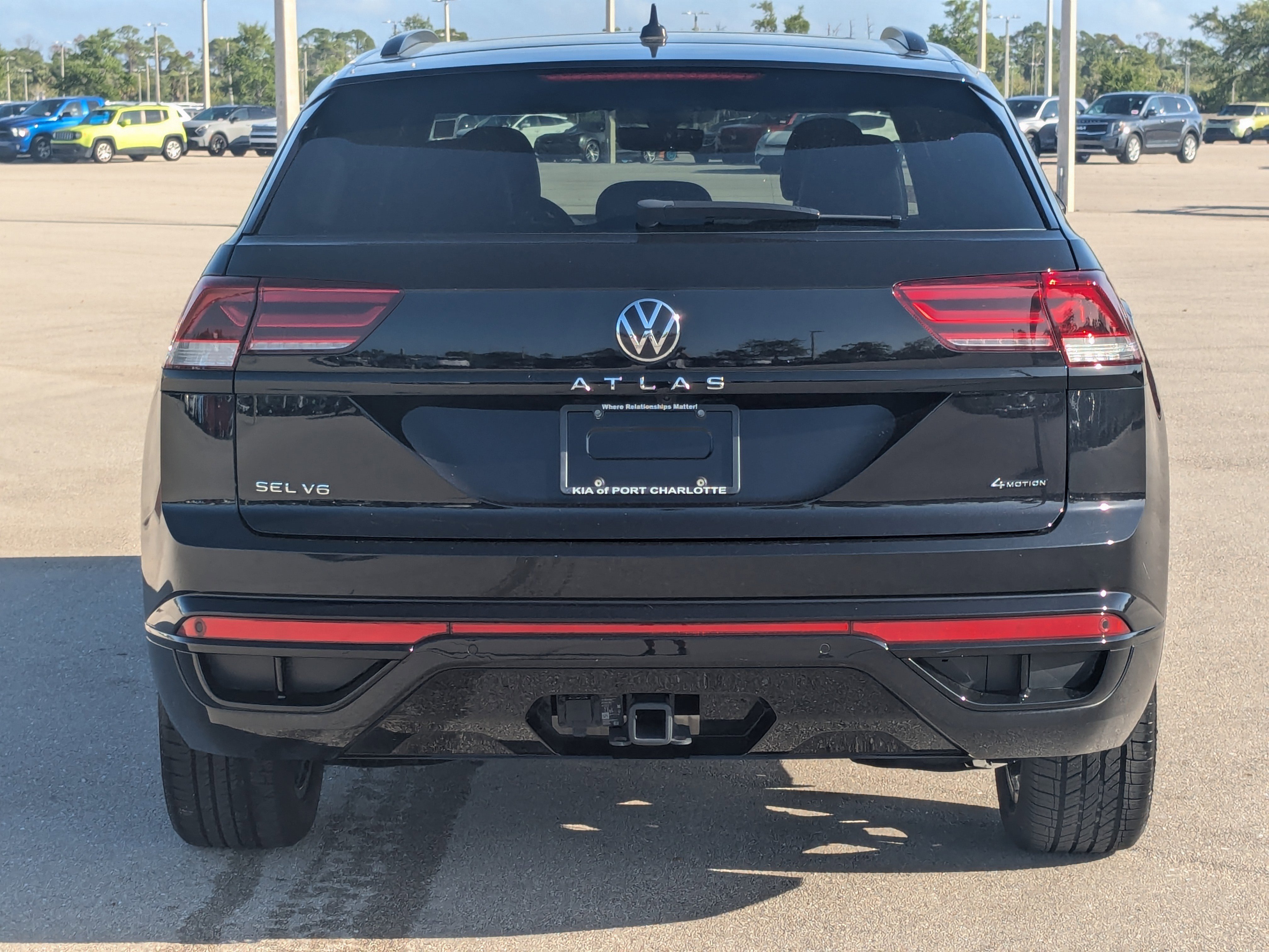 Used 2023 Volkswagen Atlas Cross Sport SEL image 6