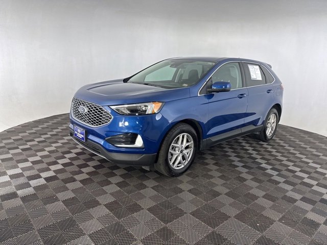 Used 2024 Ford Edge SEL image 3