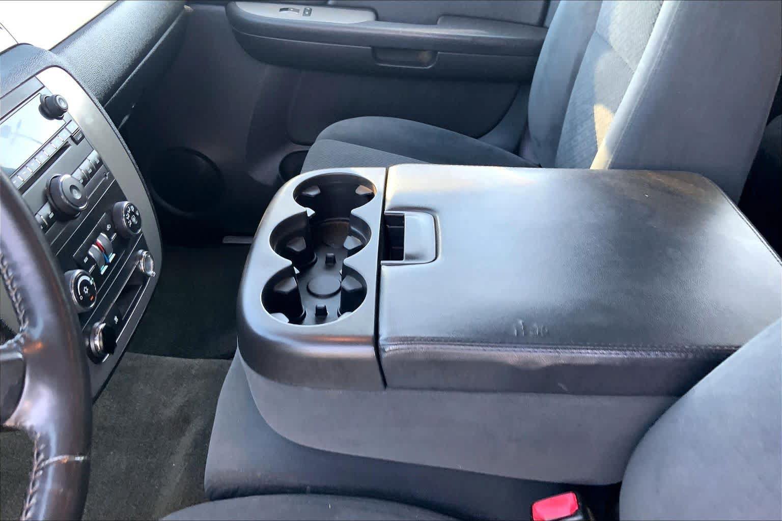 Used 2008 Chevrolet Tahoe LS RWD image 16