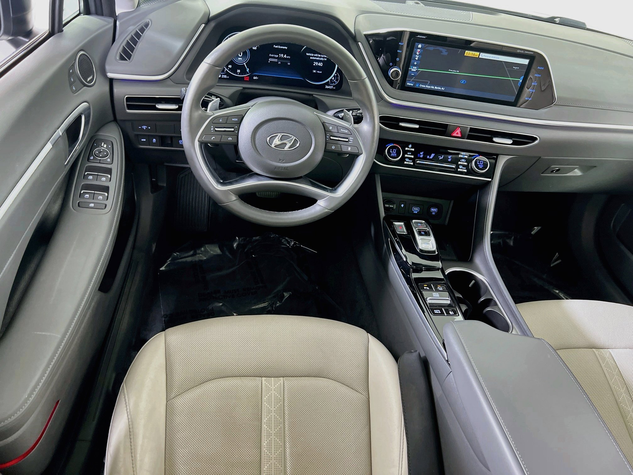 Used 2020 Hyundai Sonata Limited w/ Cargo Package FWD image 24