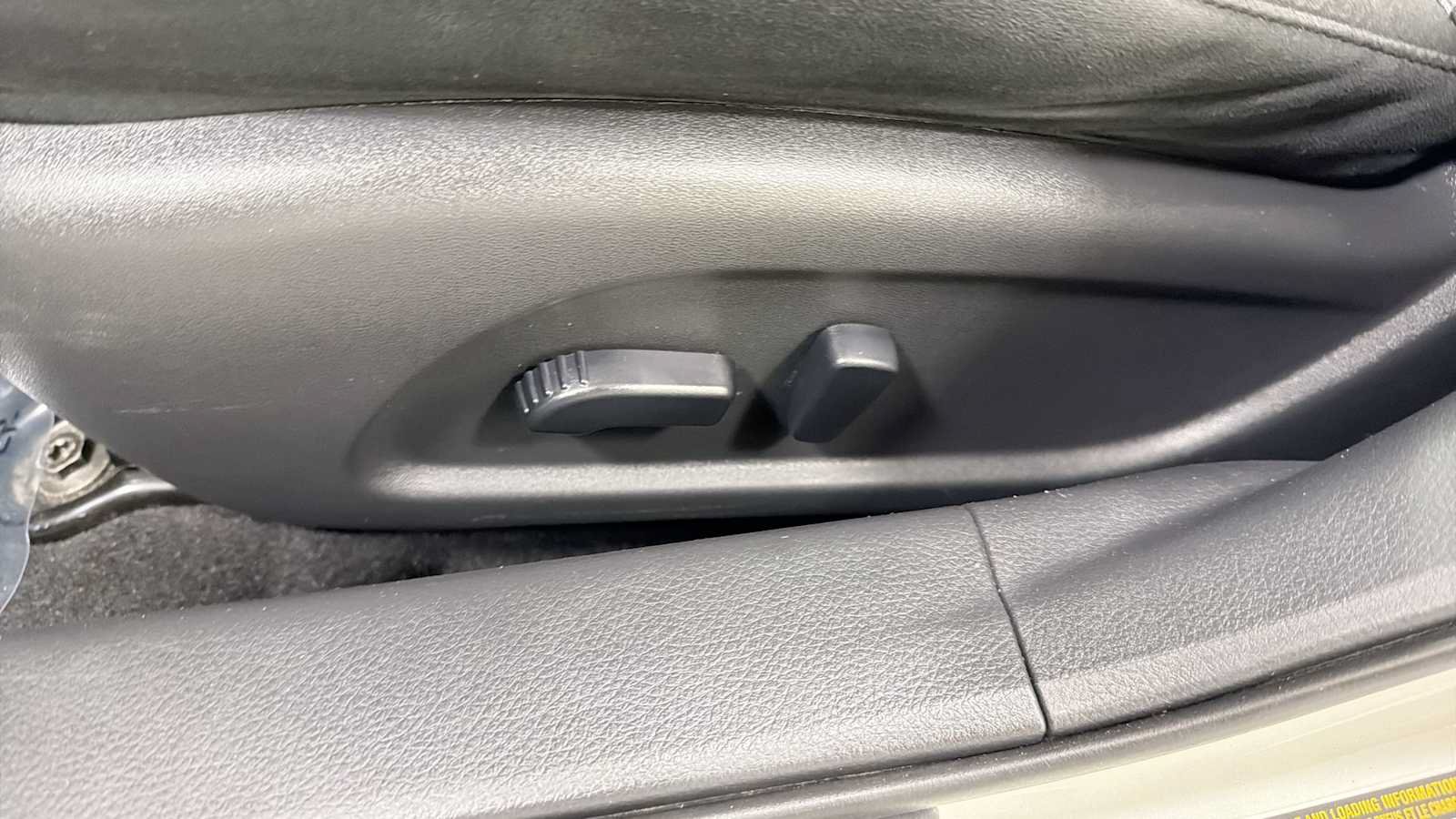 Used 2015 Nissan Altima 2.5 S w/ Power Driver Seat Package FWD image 14