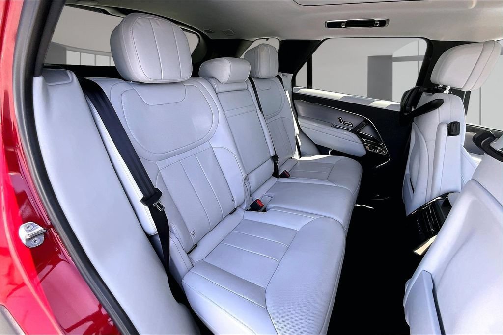 Certified 2023 Land Rover Range Rover Sport SE AWD/4WD image 23