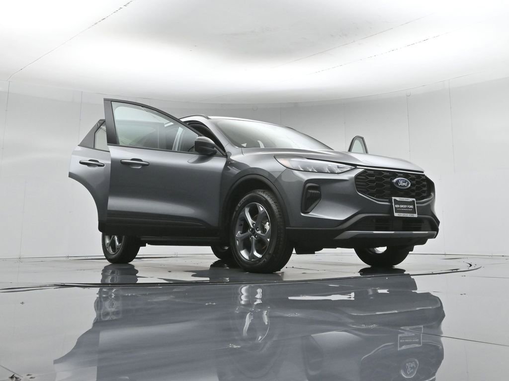 Certified 2025 Ford Escape ST-Line AWD/4WD image 49