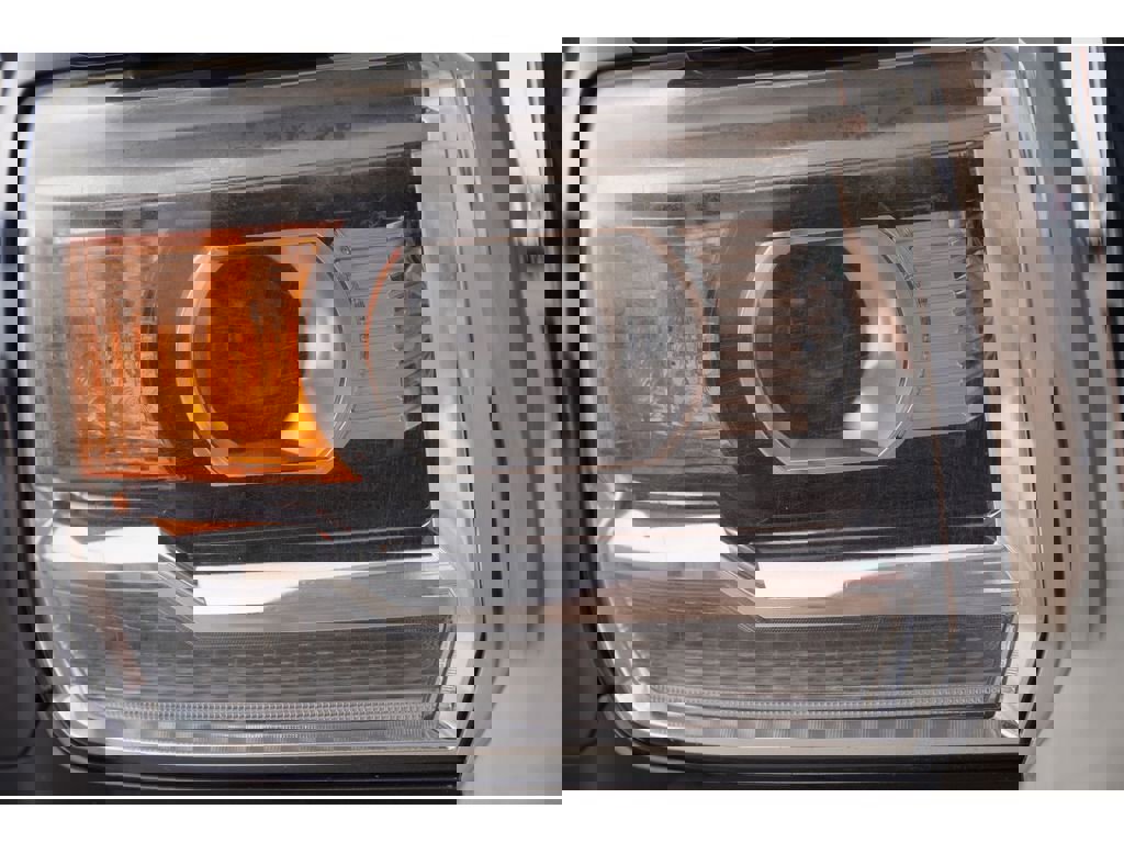 Used 2015 GMC Sierra 3500 Denali w/ Duramax Plus Package image 11