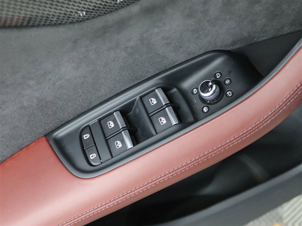 Used 2022 Audi SQ7 Prestige image 39