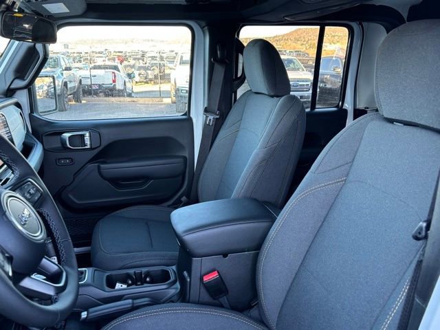 New 2026 Jeep Gladiator Sport AWD/4WD image 12
