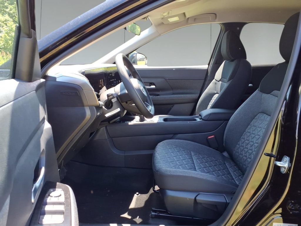 New 2026 Nissan Kicks SV w/ Cold Weather Package FWD image 14