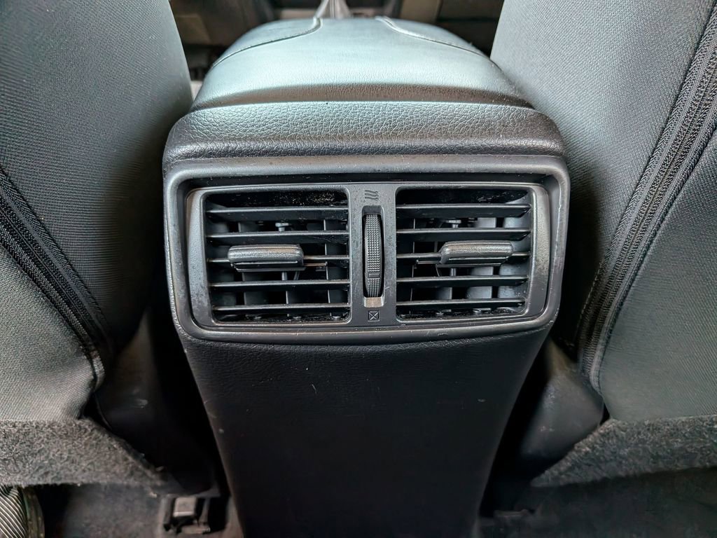 Used 2022 Nissan Rogue Sport SV image 27