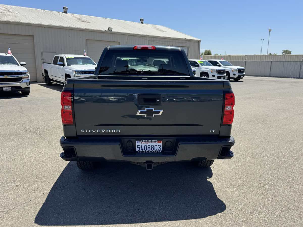Used 2018 Chevrolet Silverado 1500 LT w/ All Star Edition AWD/4WD image 8