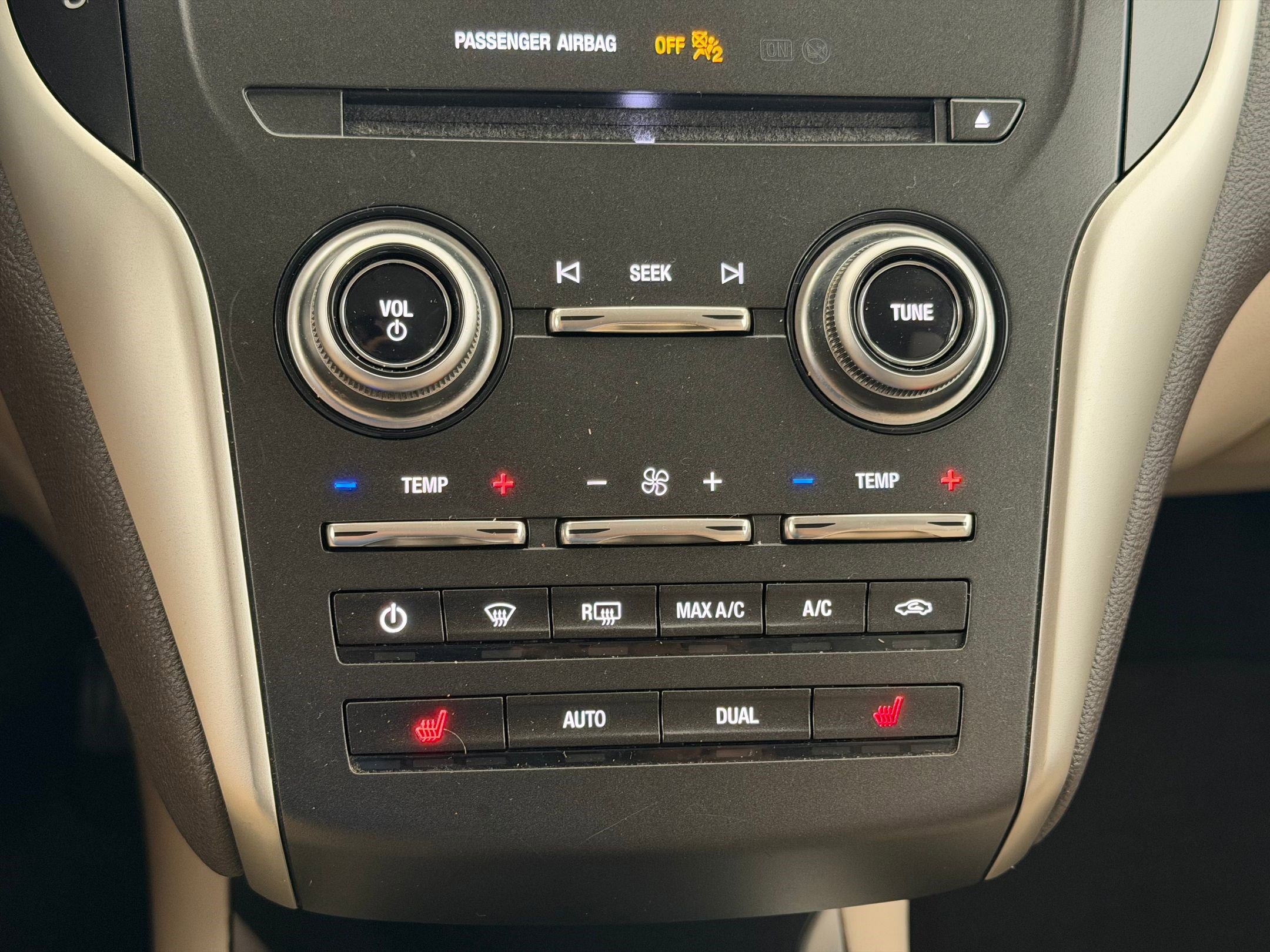 Used 2019 Lincoln MKC Select w/ Select Plus Package image 26