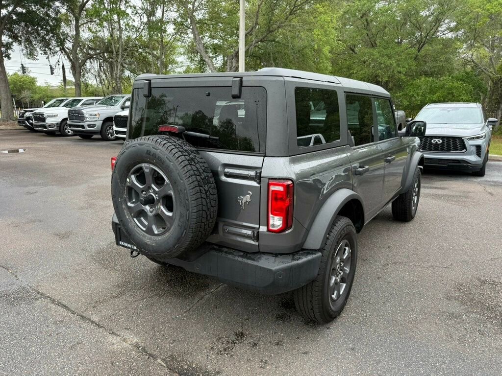 Used 2025 Ford Bronco Big Bend image 11
