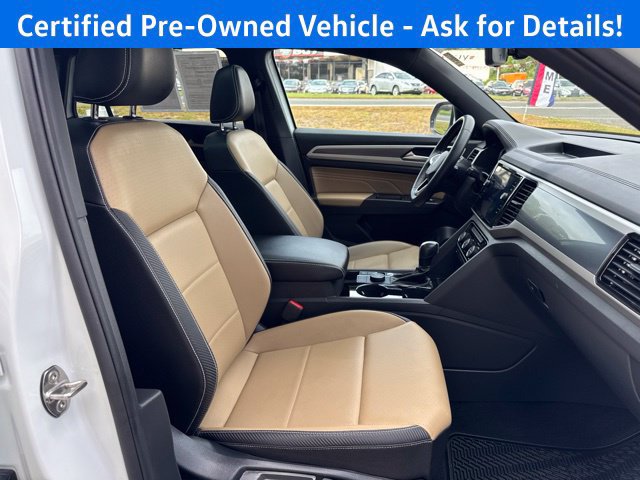 Certified 2023 Volkswagen Atlas Cross Sport SE w/ Panoramic Sunroof Package AWD/4WD image 25