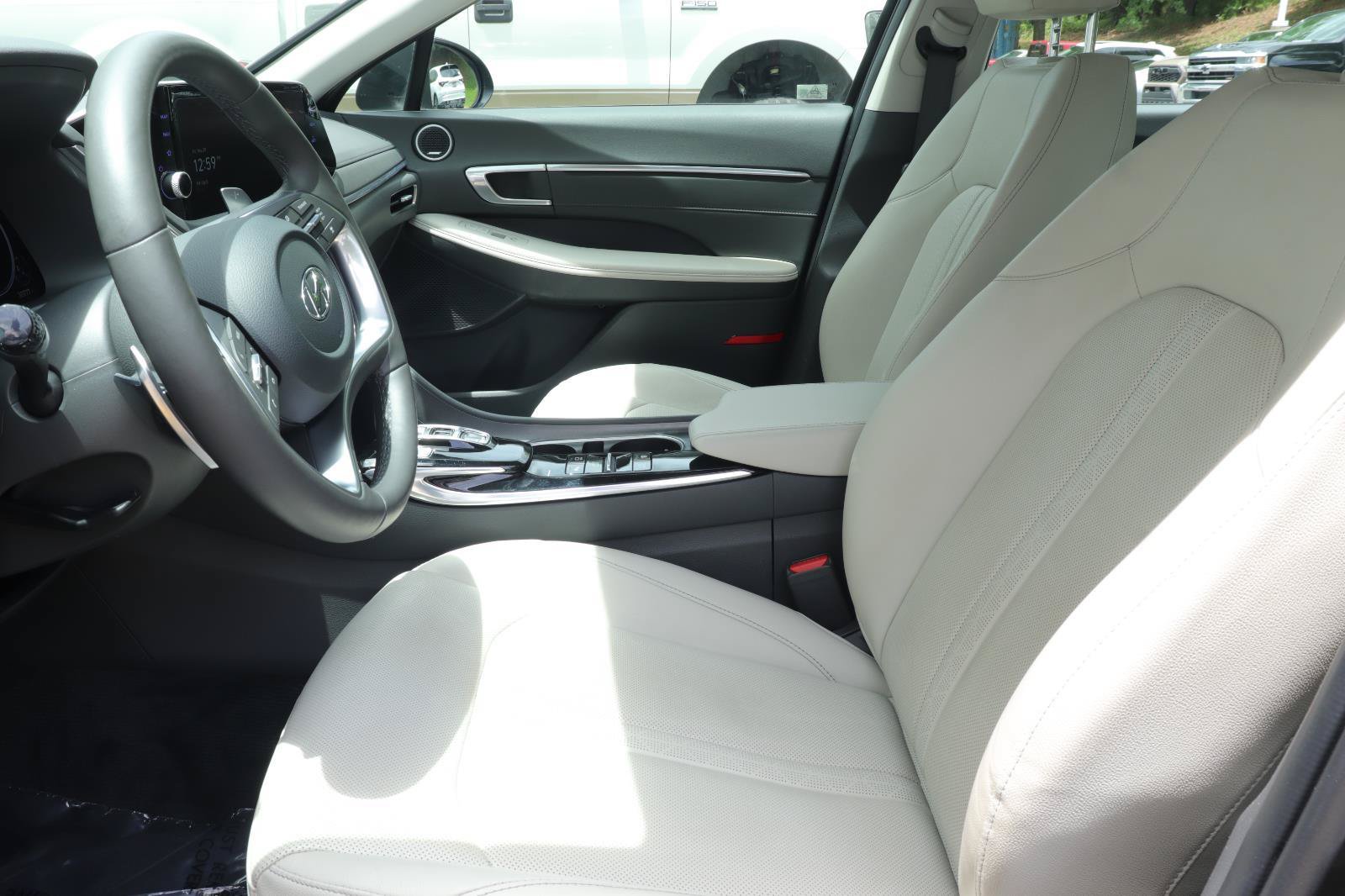 Used 2023 Hyundai Sonata Limited FWD image 11