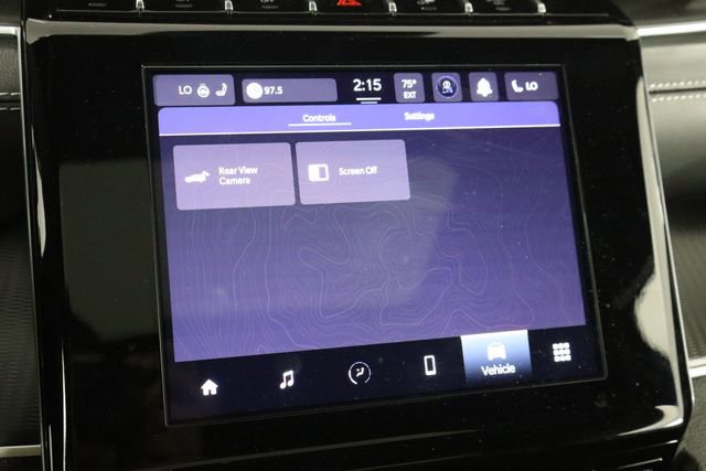 Used 2025 Jeep Grand Cherokee Altitude AWD/4WD image 36