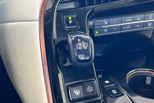 Certified 2021 Toyota Mirai RWD image 24