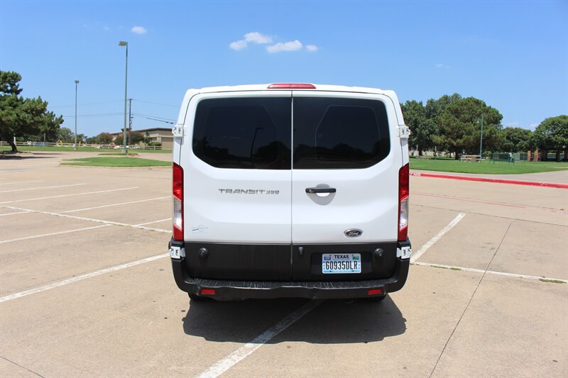 Used 2019 Ford Transit 350 XLT RWD image 4