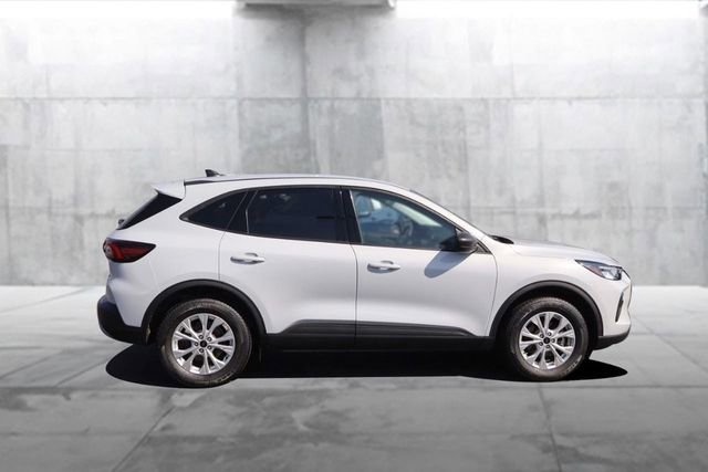 Certified 2025 Ford Escape Active image 5