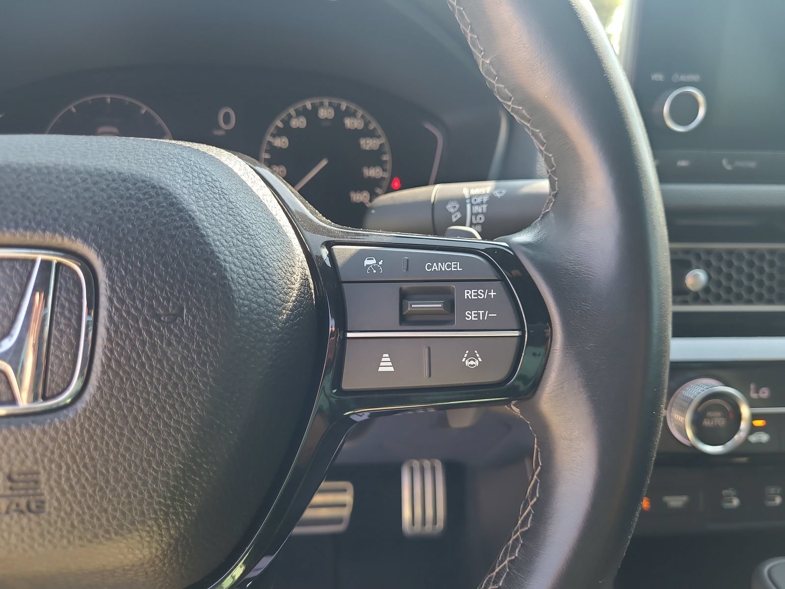 Certified 2025 Honda Civic Sport image 25