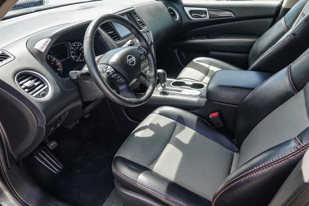 Used 2020 Nissan Pathfinder SV w/ Rock Creek Edition image 16