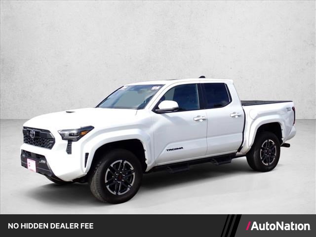 Certified 2025 Toyota Tacoma TRD Sport w/ TRD Sport Premium Package AWD/4WD image 1