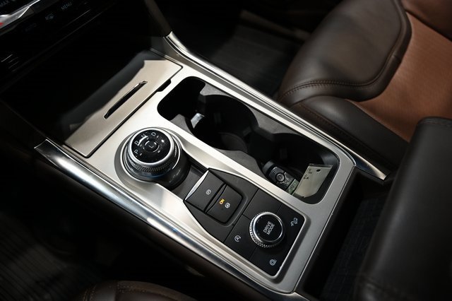 Used 2022 Ford Explorer King Ranch w/ Class IV Trailer Tow Package image 19