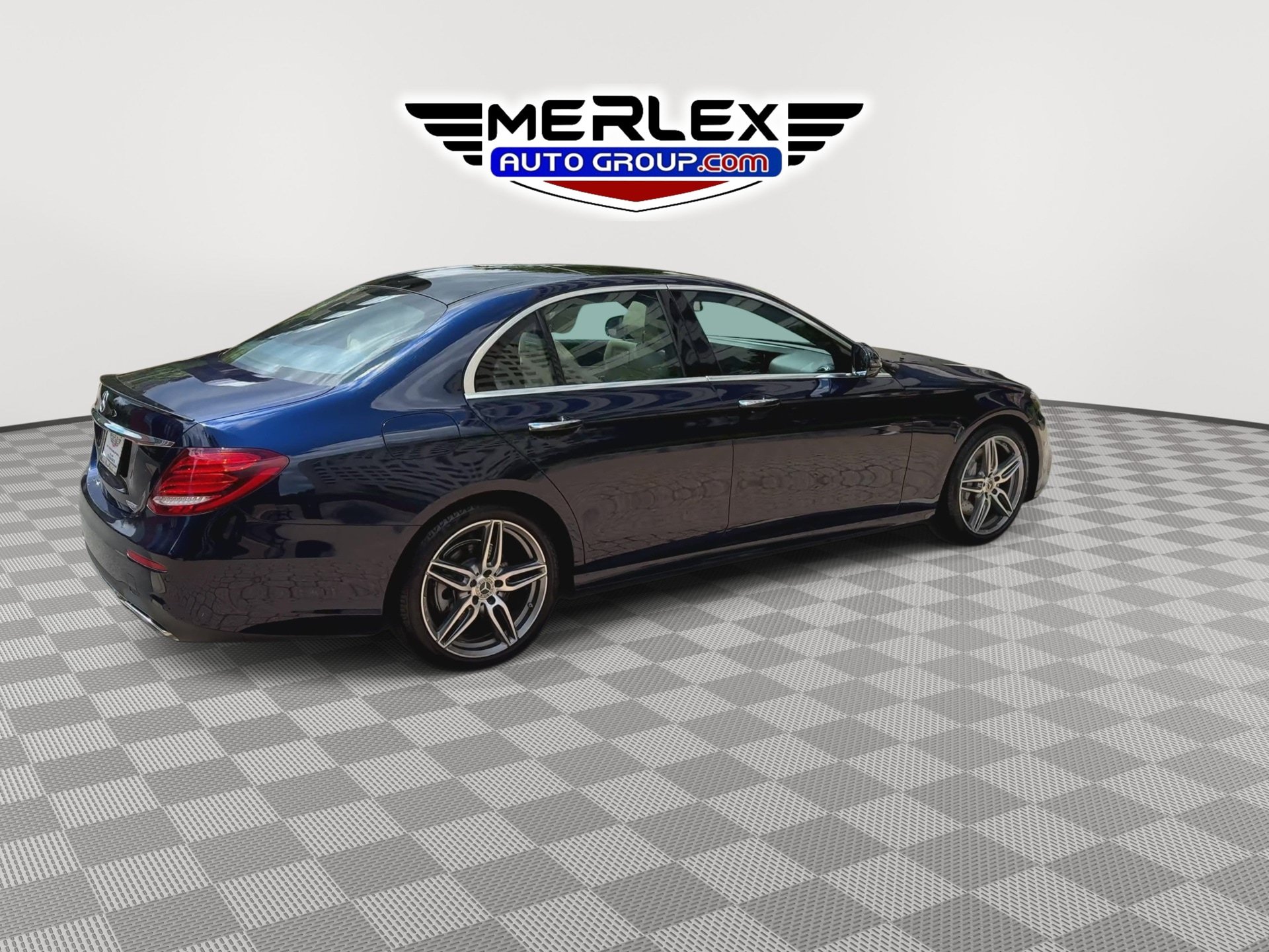 Used 2019 Mercedes-Benz E 300 w/ Premium 1 Package image 8