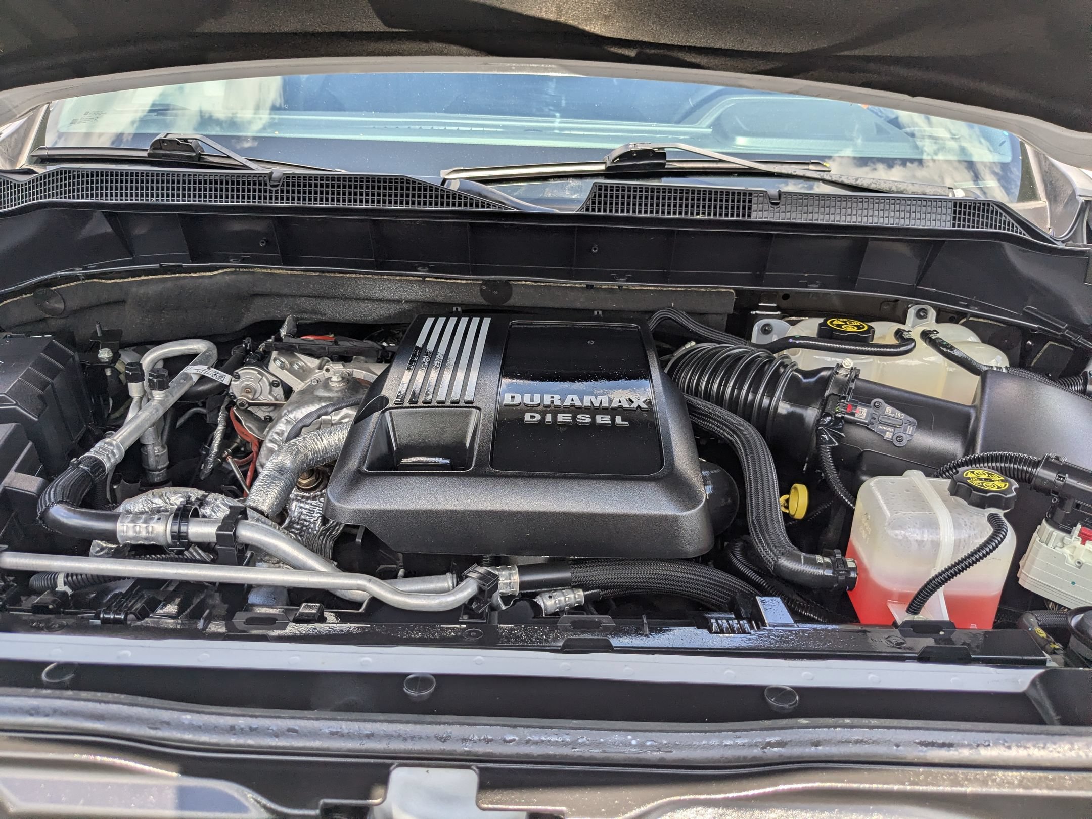 Used 2023 Chevrolet Silverado 1500 High Country AWD/4WD image 31