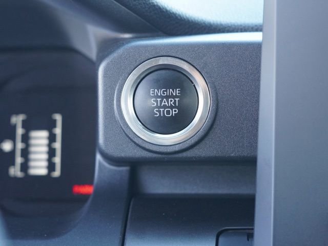 Used 2025 Toyota 4Runner SR5 image 23