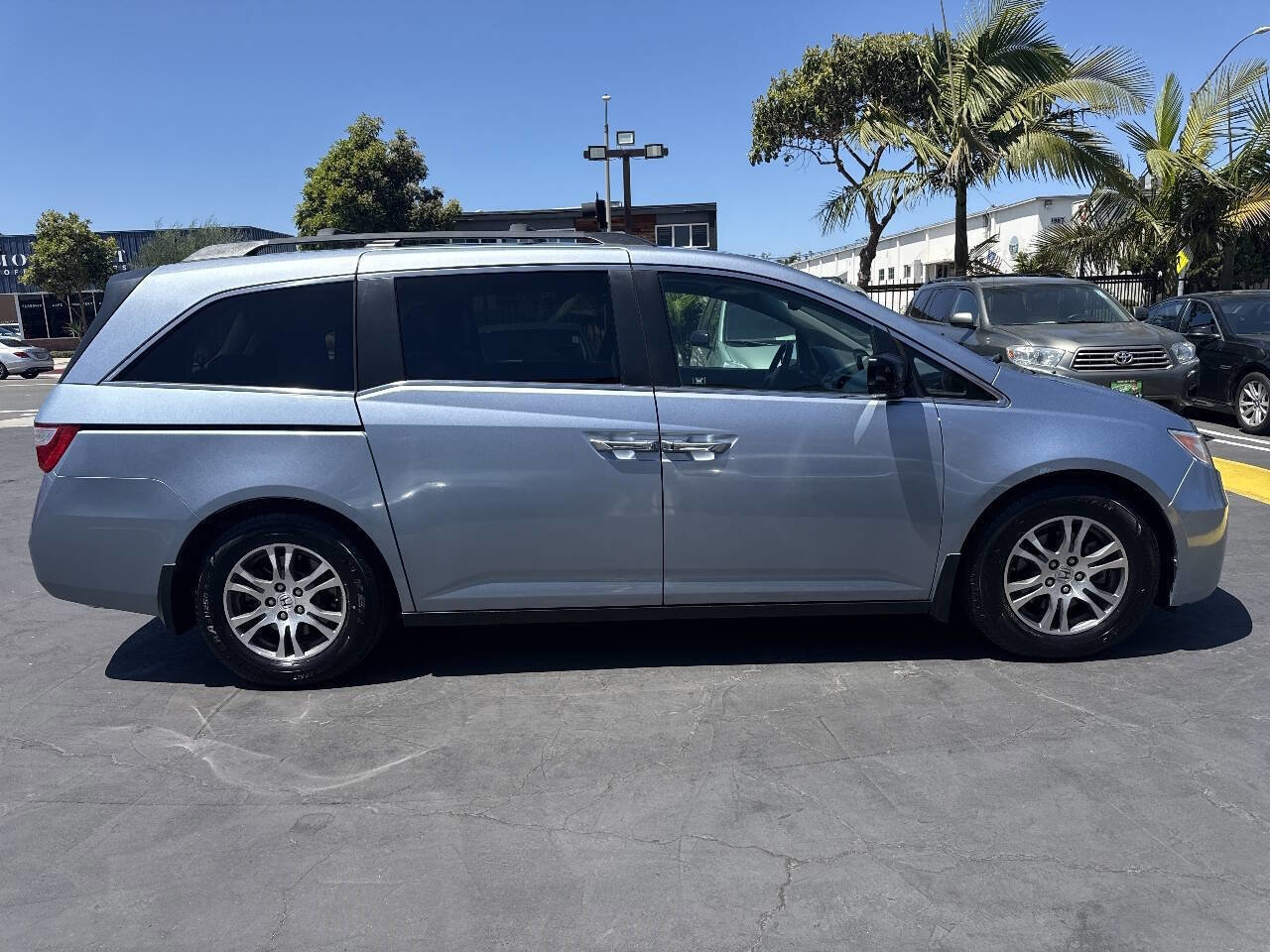 Used 2012 Honda Odyssey EX-L image 6