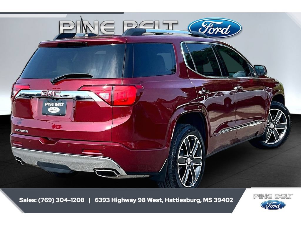 Used 2018 GMC Acadia Denali w/ Technology Package FWD image 11