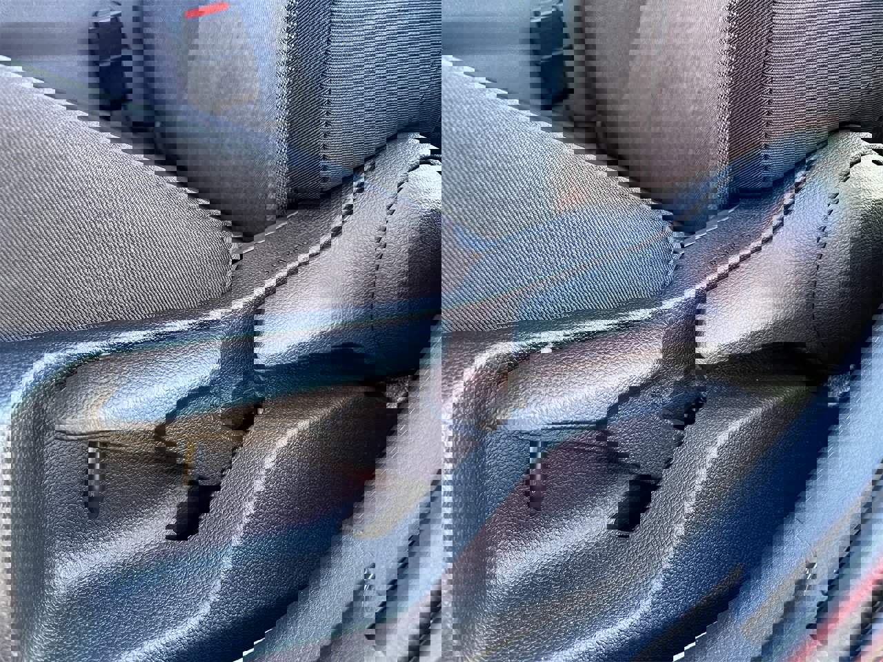 Used 2025 Toyota Camry LE image 23