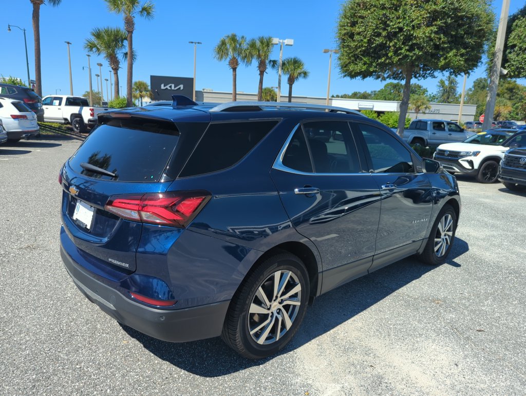 Used 2022 Chevrolet Equinox Premier FWD image 6