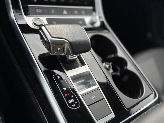 Used 2023 Audi Q7 3.0T Premium Plus w/ Premium Plus Package AWD/4WD image 29