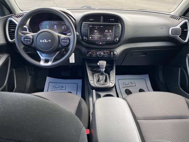 Used 2024 Kia Soul LX w/ Option Group 015 FWD image 6