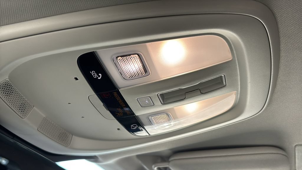 New 2026 Volvo XC90 T8 Plus AWD/4WD image 22
