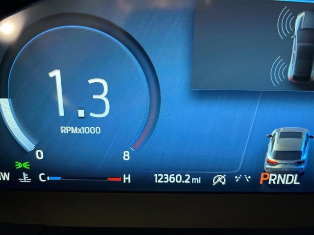 Used 2025 Ford Escape Platinum image 30