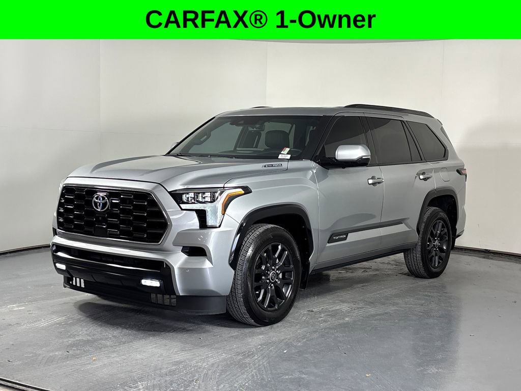 Used 2023 Toyota Sequoia Platinum image 3