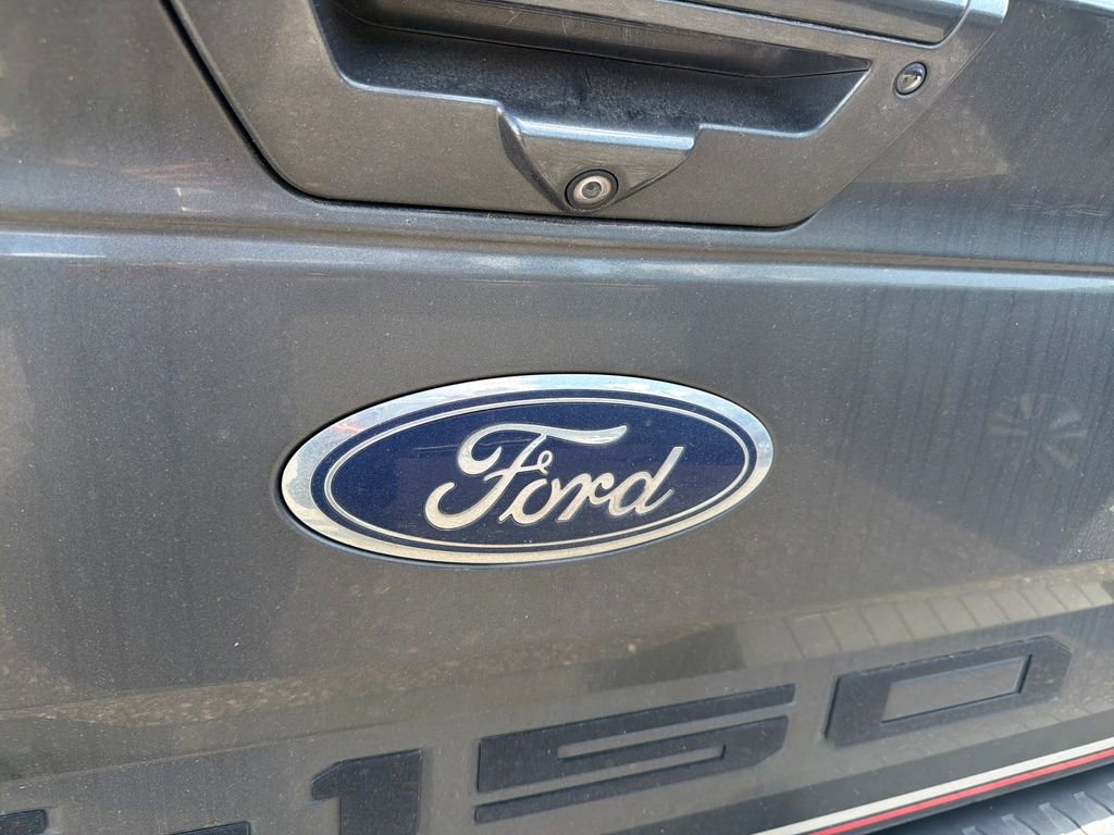 Used 2018 Ford F150 Lariat image 18