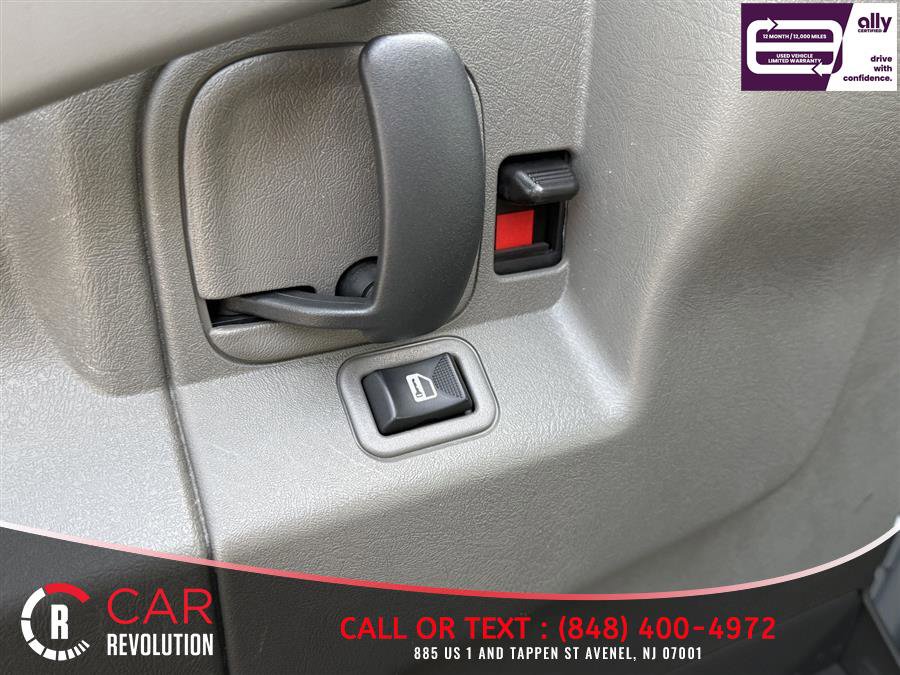 Used 2023 Chevrolet Express 3500 LS RWD image 24
