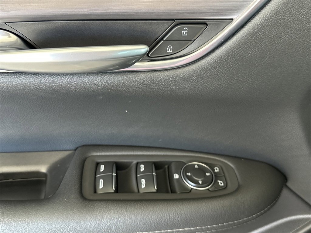 New 2025 Cadillac XT5 Luxury w/ LPO, Floor Liner Package image 8