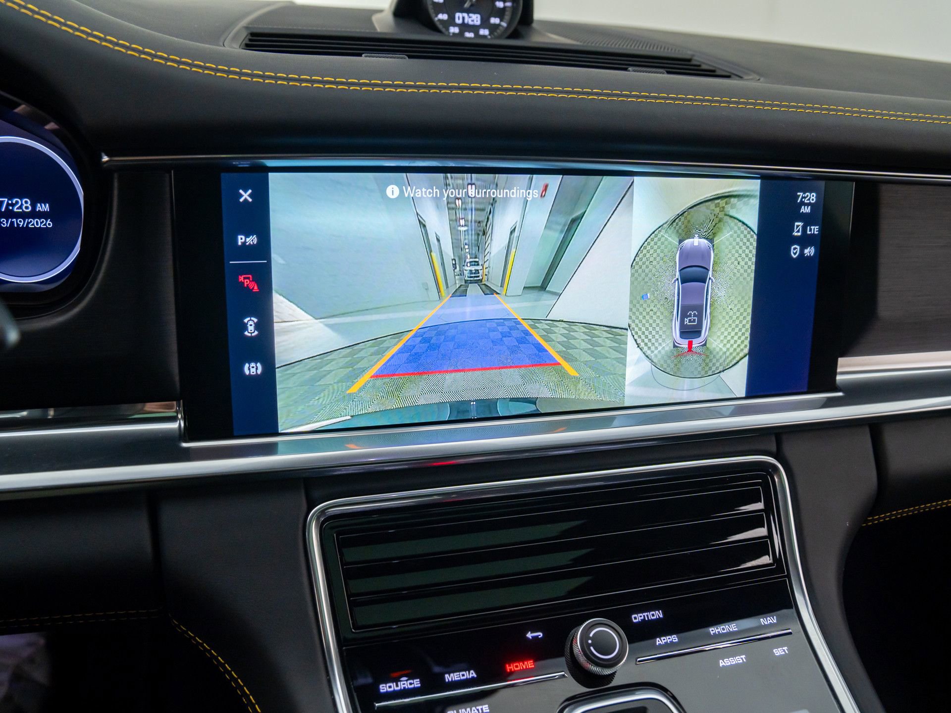 Used 2022 Porsche Panamera Turbo S image 31