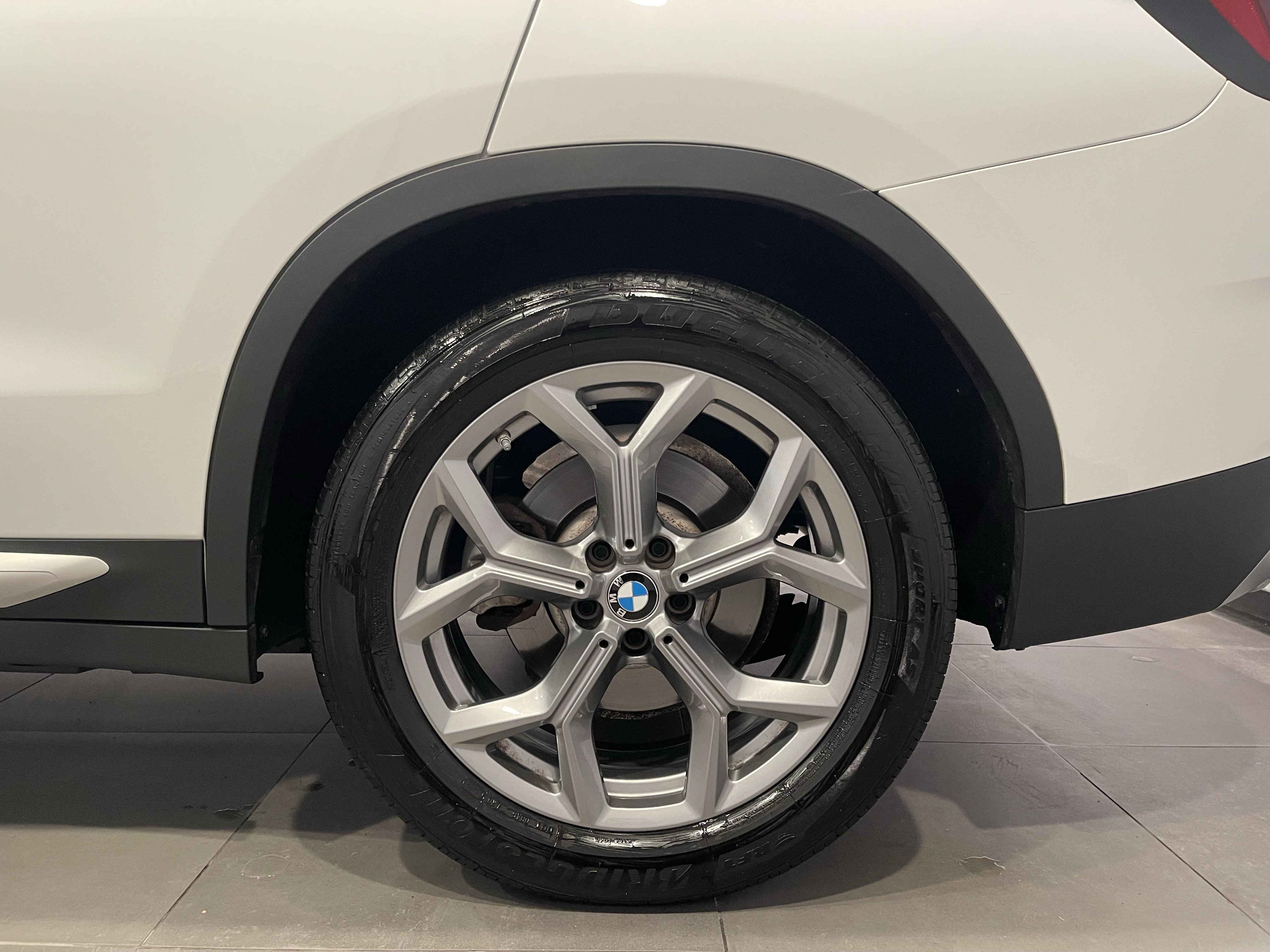 Certified 2024 BMW X3 xDrive30i w/ Premium Package AWD/4WD image 8