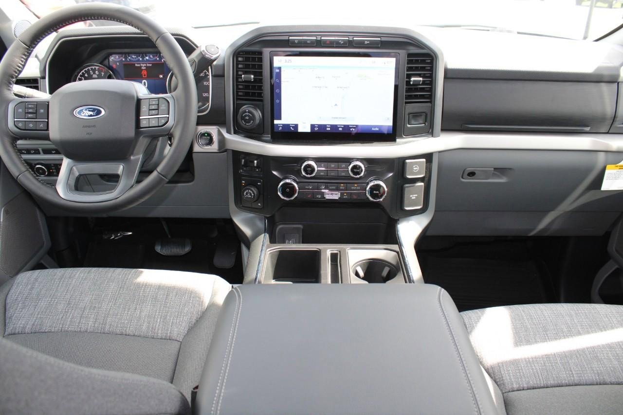 New 2022 Ford F150 XLT w/ Equipment Group 302A High image 10