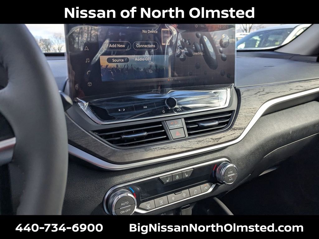 New 2025 Nissan Altima 2.5 SL image 16