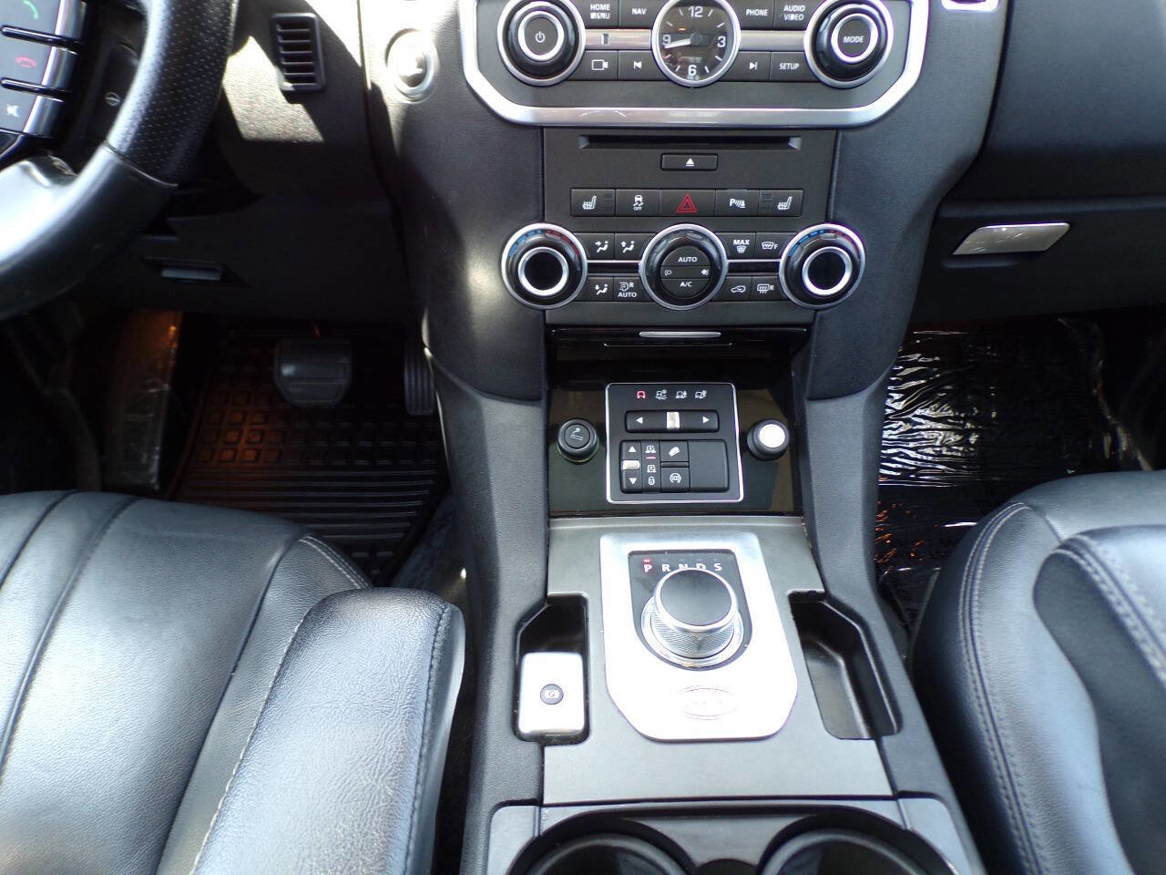 Used 2016 Land Rover LR4 HSE AWD/4WD image 23