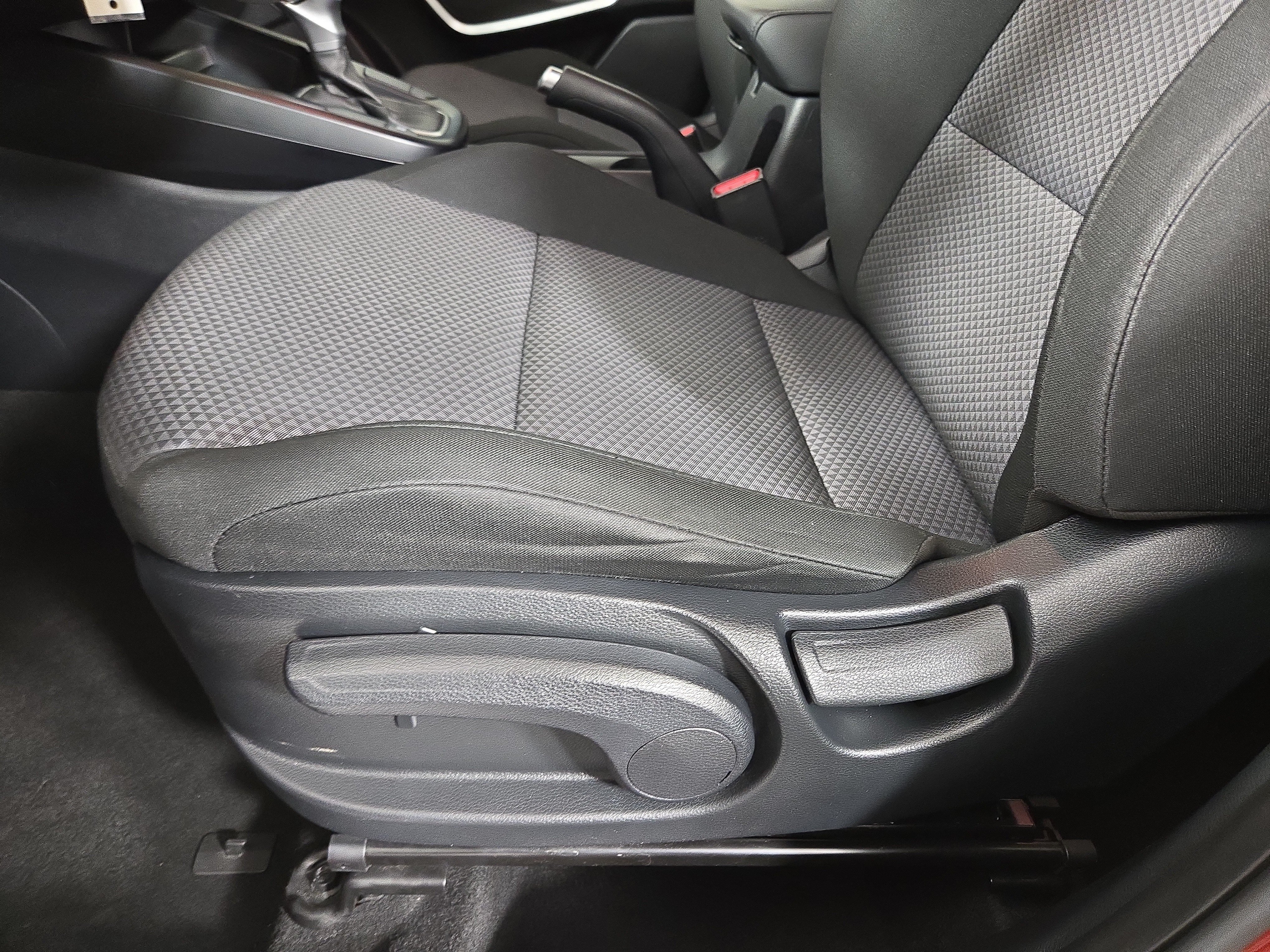 Used 2024 Kia Soul LX w/ LX Technology Package FWD image 30