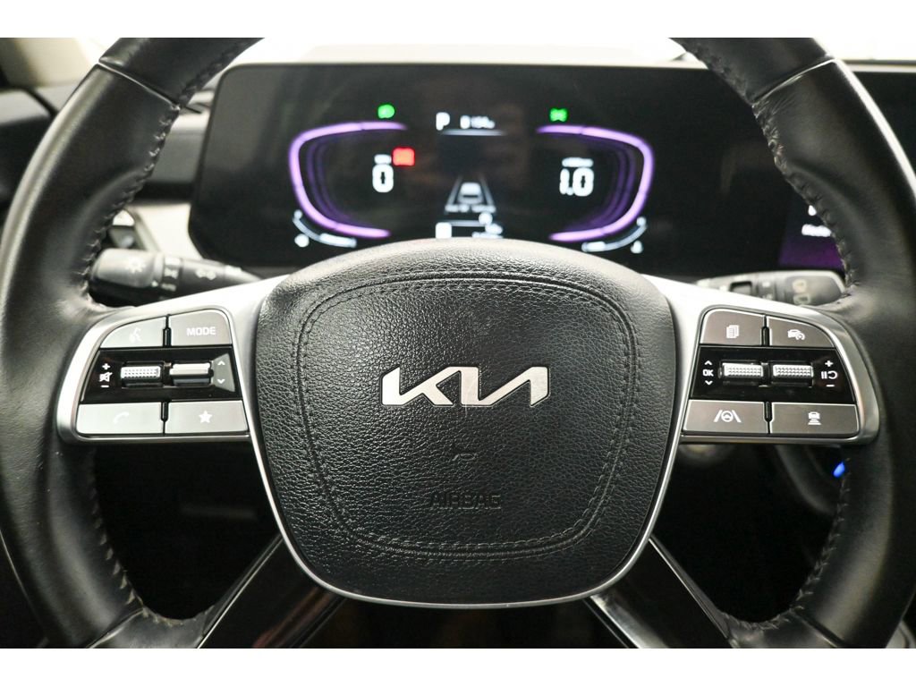 Certified 2024 Kia Telluride S image 8