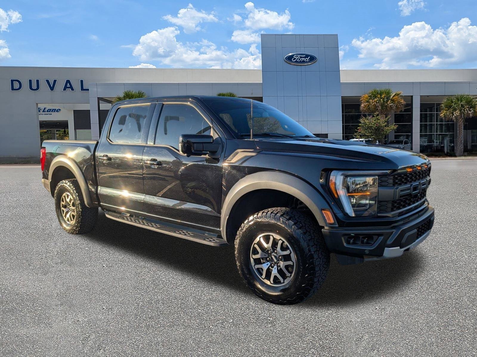 Used 2023 Ford F150 Raptor image 2